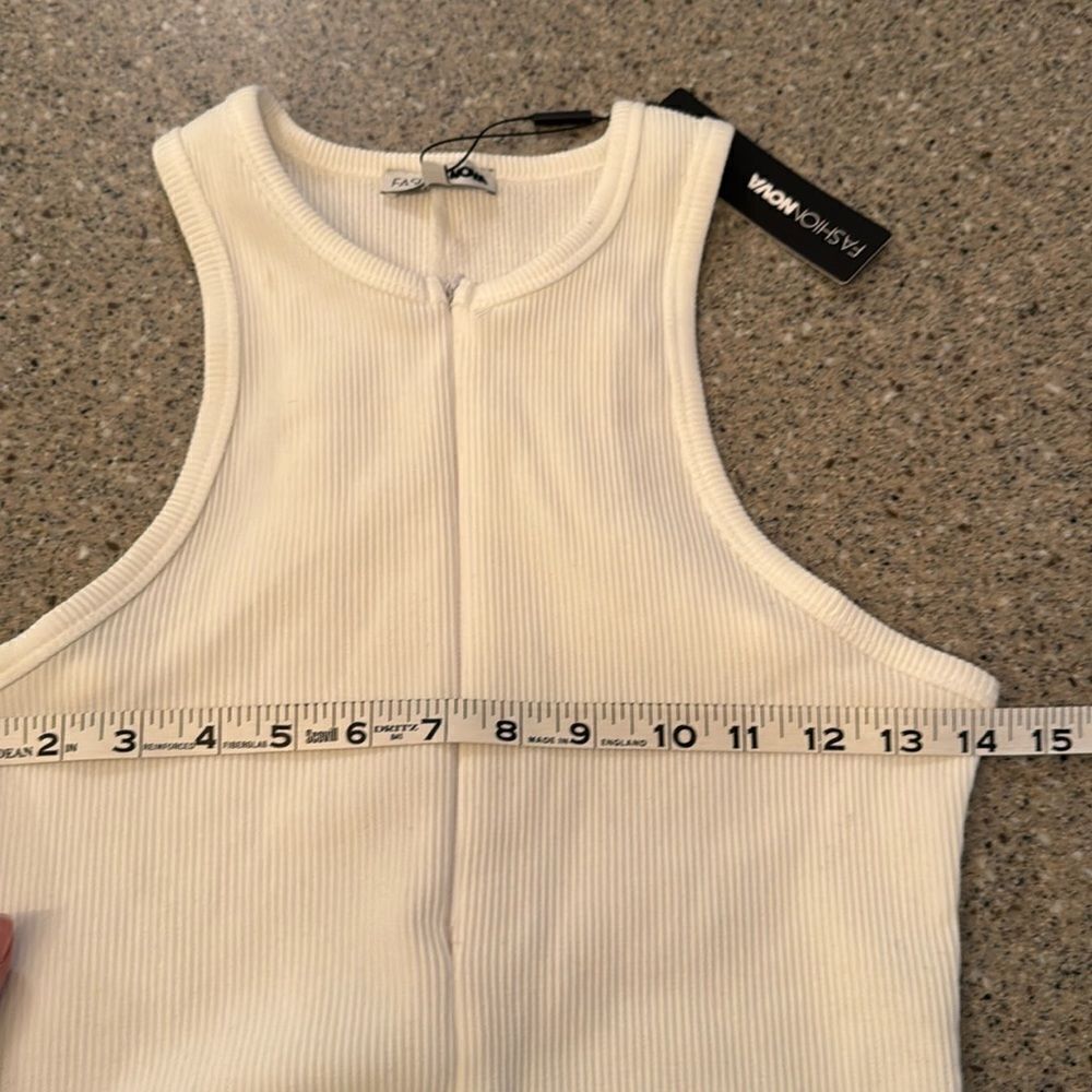 FASHION NOVA Zip Up Ribbed Romper *NEW* - Picture 6 of 10
